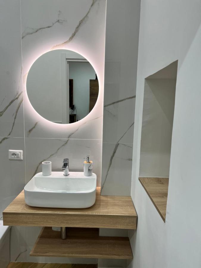 Gennarino Apartments - Panorama Suite With Balcony And Urban Loft Neapel Exterior foto