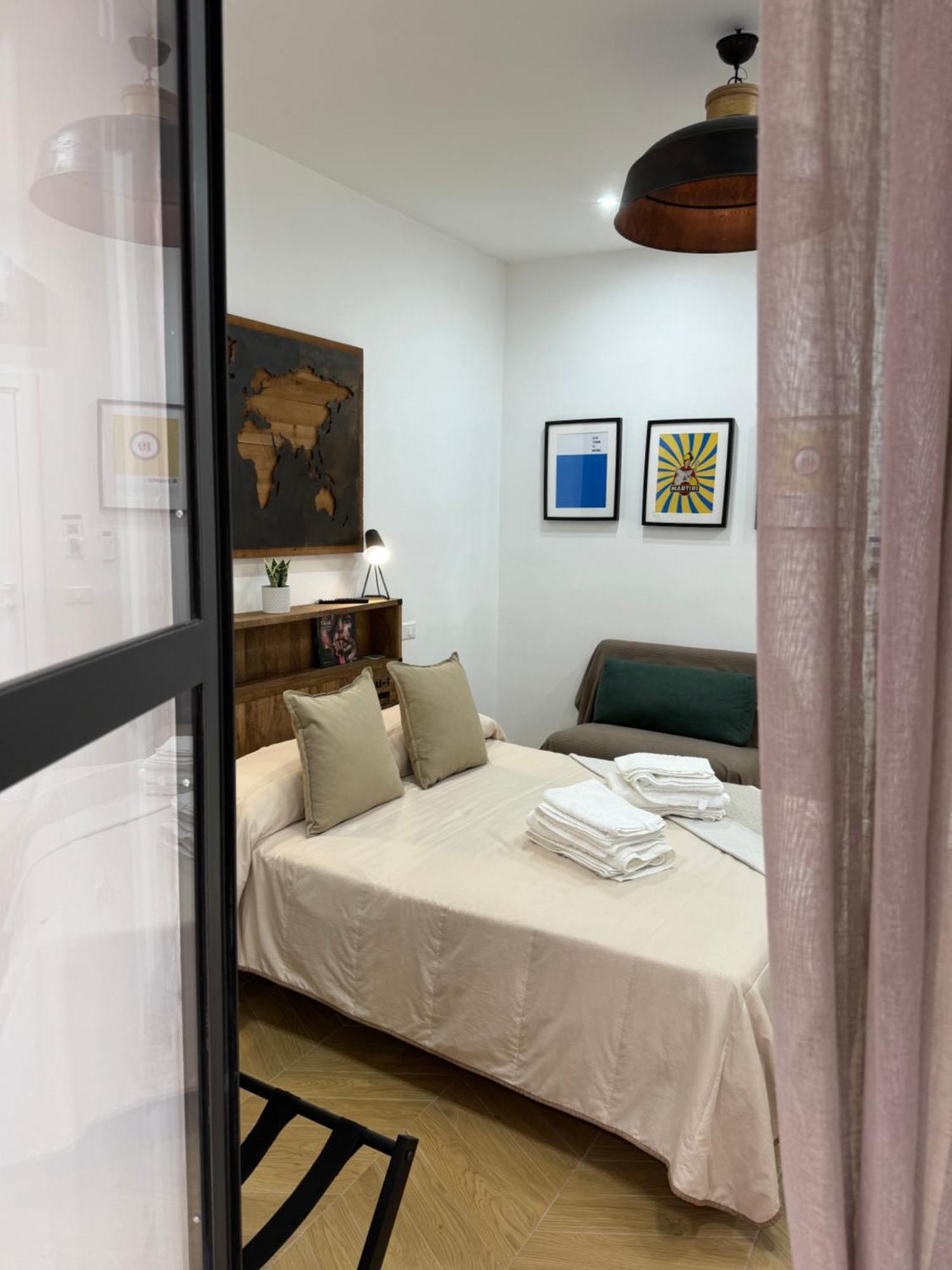Gennarino Apartments - Panorama Suite With Balcony And Urban Loft Neapel Exterior foto